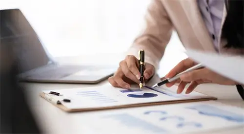 永新美食街在哪里